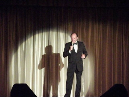 Lawrence Branchetti on stage Lawrence Branchetti on stage